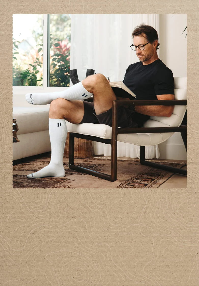 hollowsockssale.com