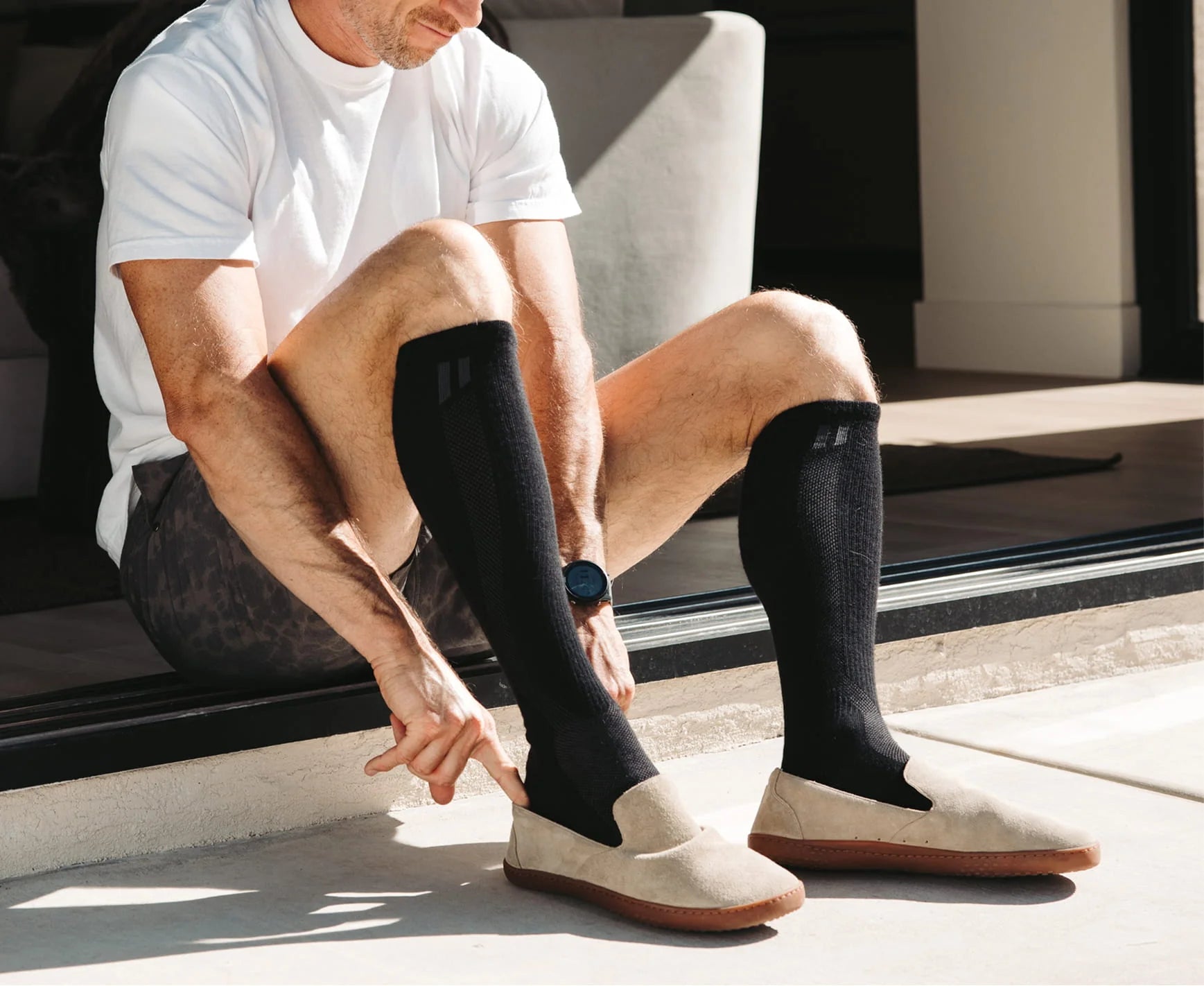 hollowsockssale.com