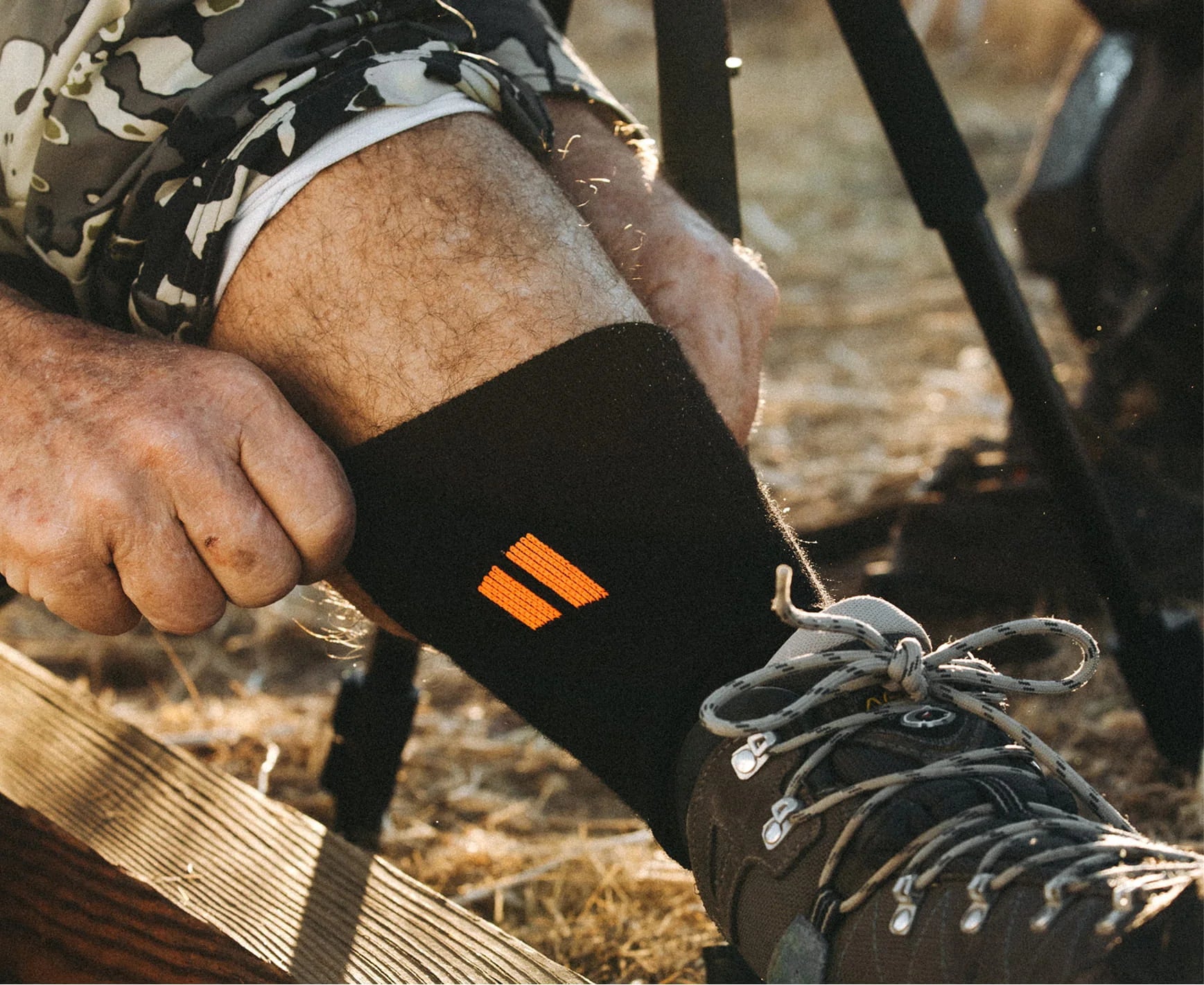 hollowsockssale.com