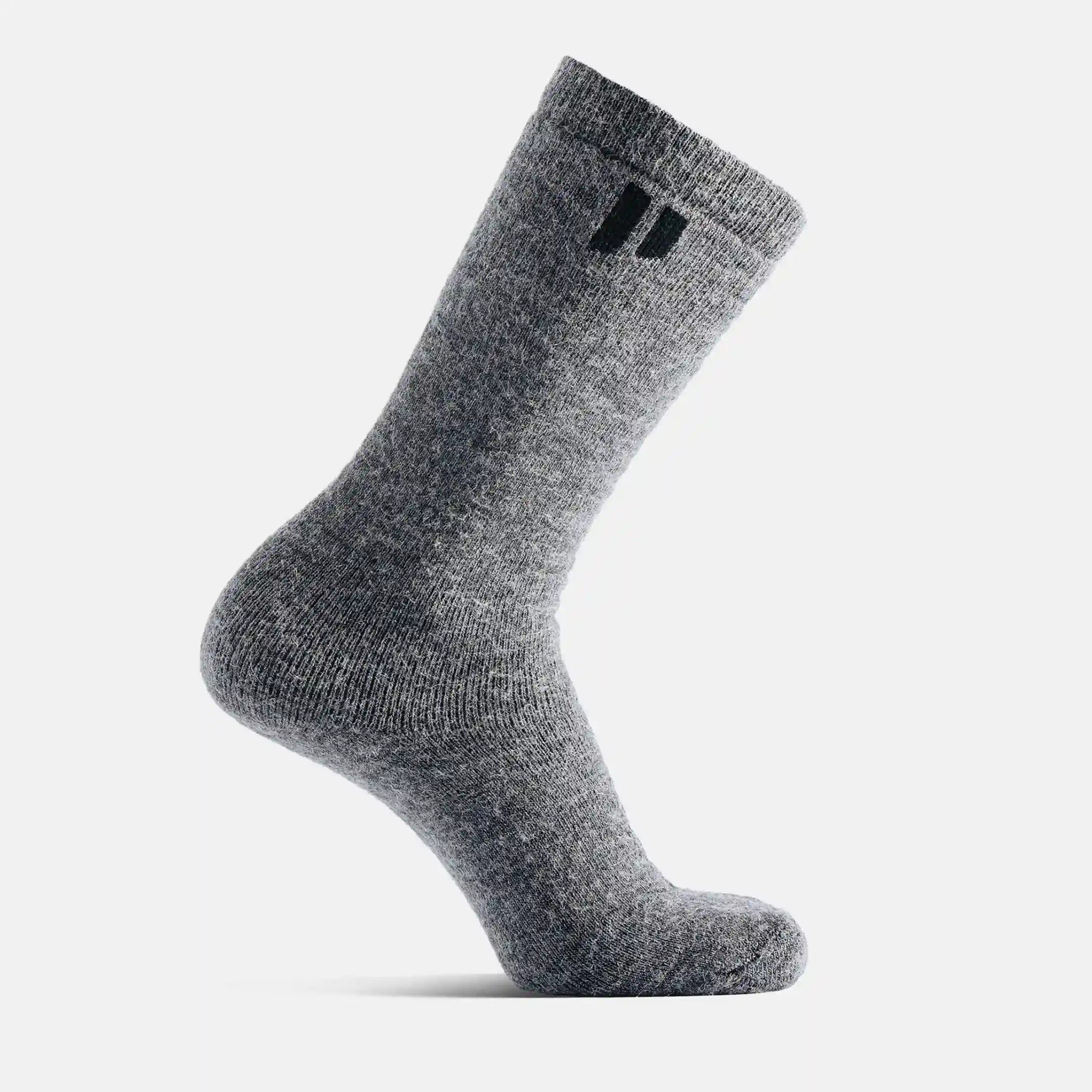 hollowsockssale.com